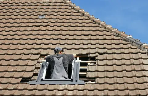 Pose de velux - Fontaine-lès-Luxeuil